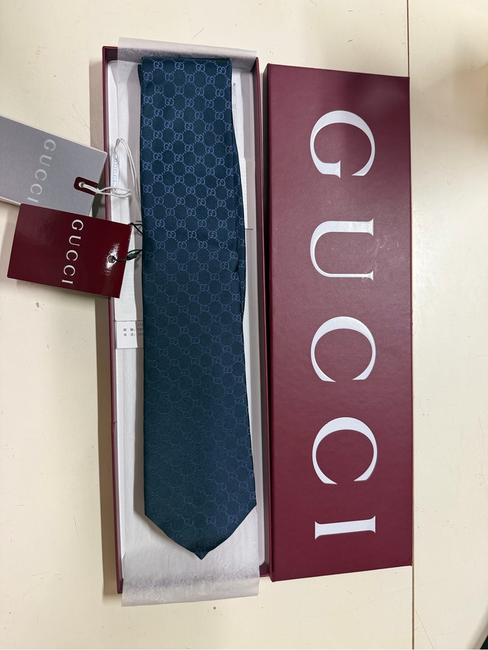 Men’s Gucci Silk Tie